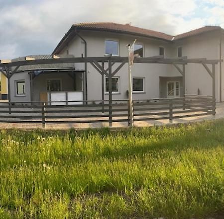 Apartamenty Zatorze Leszno  Buitenkant foto