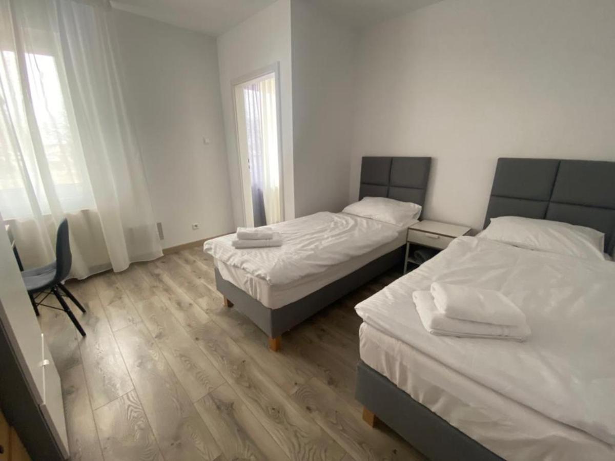 Apartamenty Zatorze Leszno  Buitenkant foto